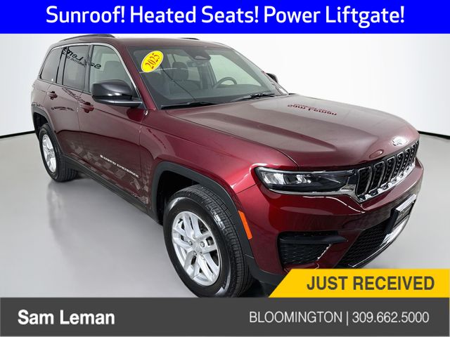 Velvet Red Pearlcoat 2025 Jeep Grand Cherokee SUV / Crossover Four-Wheel Drive 8-Speed Automatic