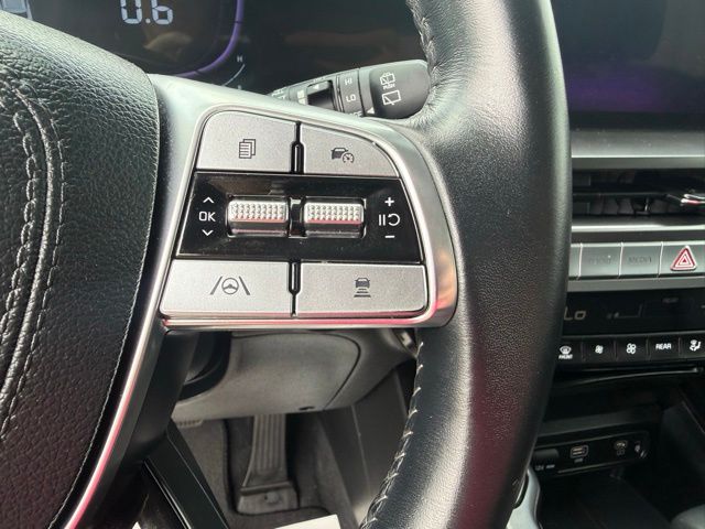 used 2025 Kia Telluride car, priced at $35,457