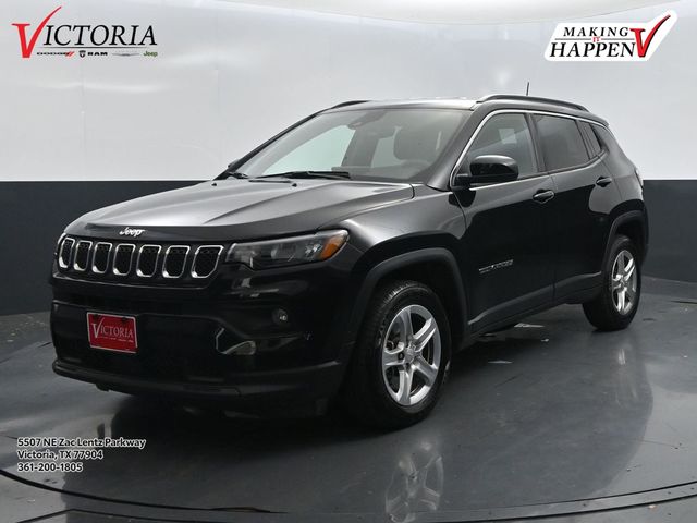 2024 Jeep Compass Latitude - 0
