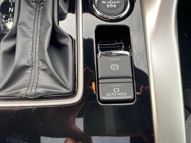 MitsubishiEclipse Cross34