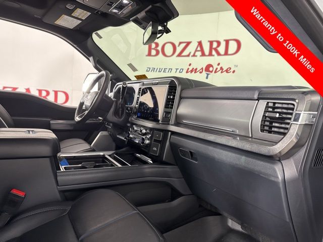 2025 Avalanche Ford Super Duty F-250 SRW Platinum 4X4 Truck