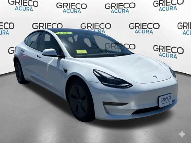 2023 Tesla Model 3 -'s photo