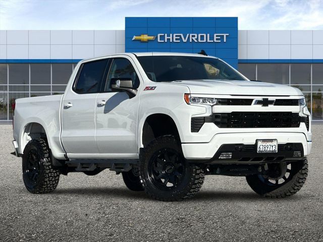 2024 Chevrolet Silverado 1500 RST 2