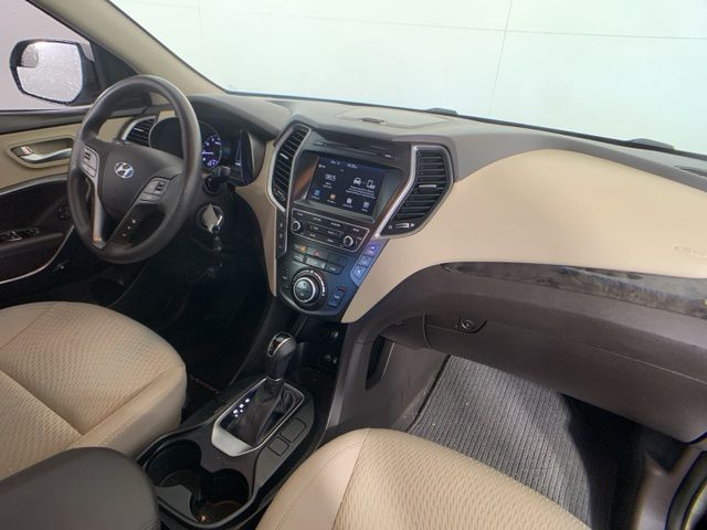 2018 Hyundai Santa Fe SE 30