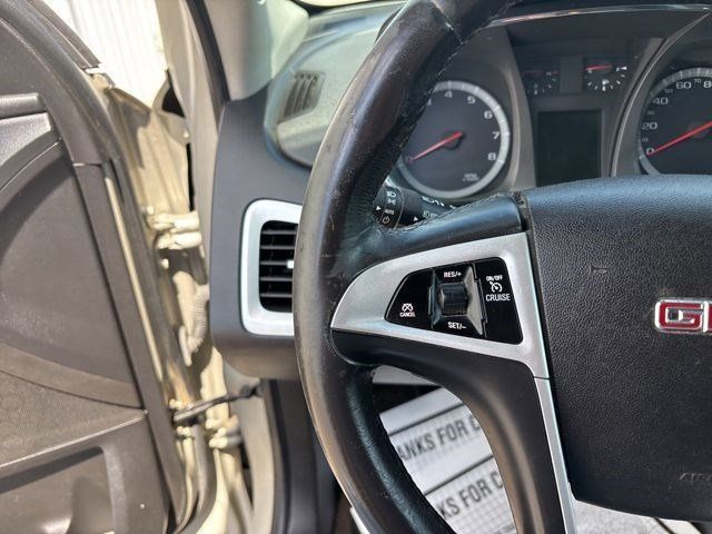 2015 GMC Terrain SLE-2 photo