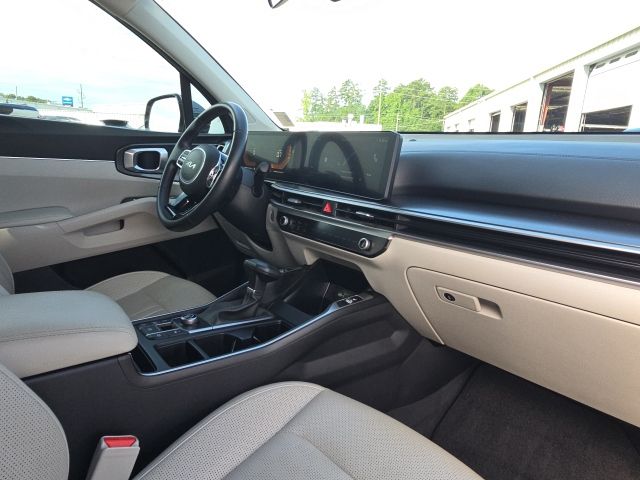 2024 Kia Sorento S:168915A