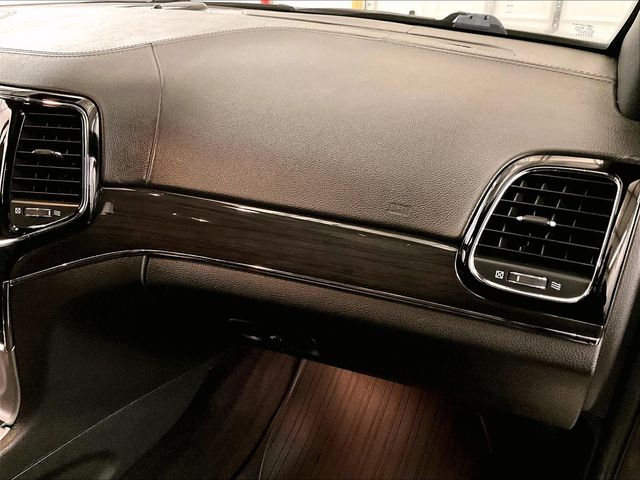 2019 Jeep Grand Cherokee Overland Gray at John Sisson Motors