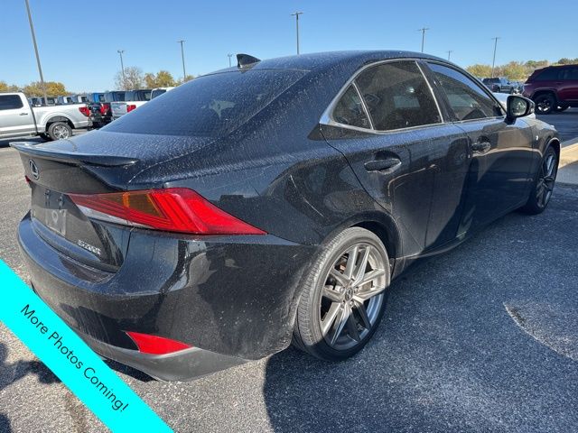 2017 Lexus IS 200t 4