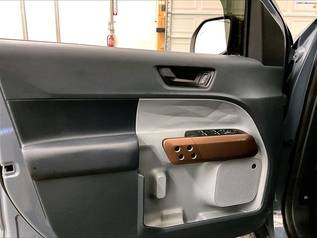 2024 Ford Maverick Lariat Gray at Grove City Ford