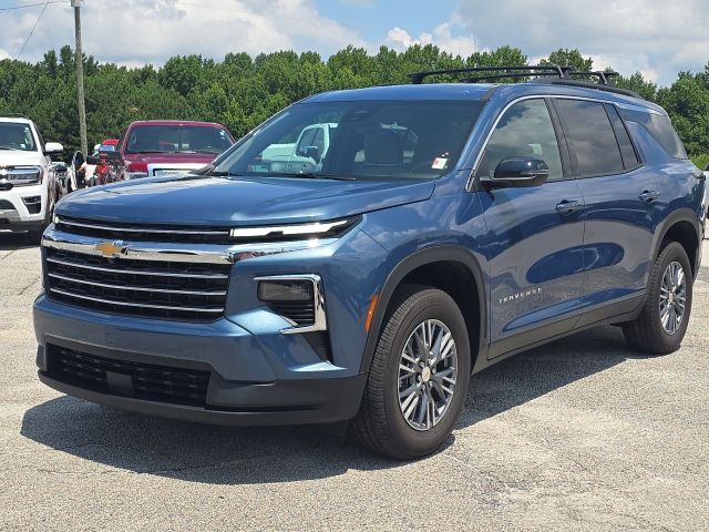 2025 Chevrolet Traverse LT  C02725