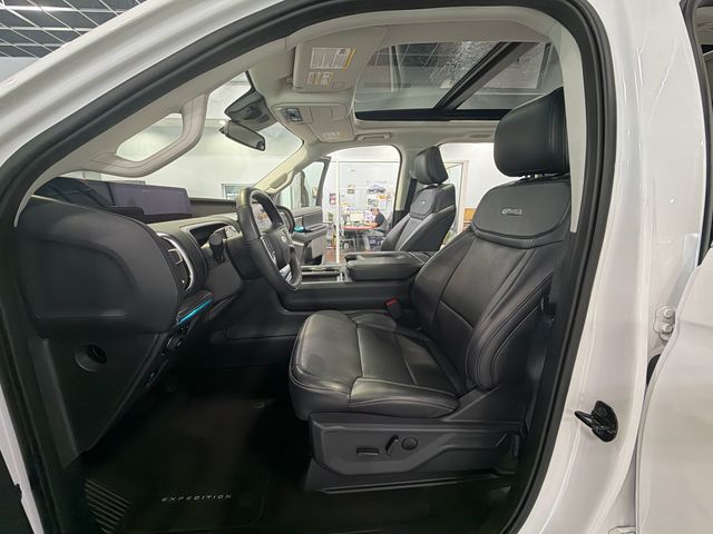 2025 Ford Expedition Max Platinum White at Bob King Buick GMC