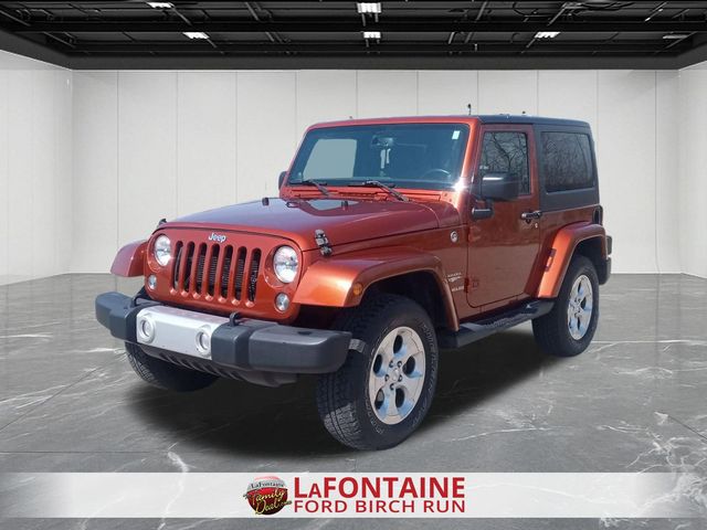 Copperhead Pearlcoat 2014 Jeep Wrangler Sahara 4WD SUV / Crossover Four-Wheel Drive 5-Speed Automatic