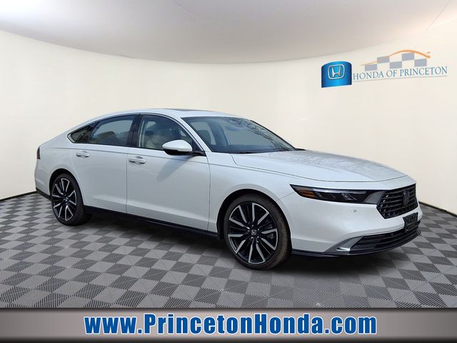 2024 Honda Accord Hybrid Touring FWD