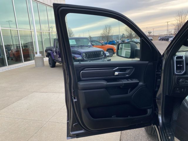 2026 Ram 1500 Big Horn/Lone Star - Granite Crystal Metallic Clearcoat exterior view 9