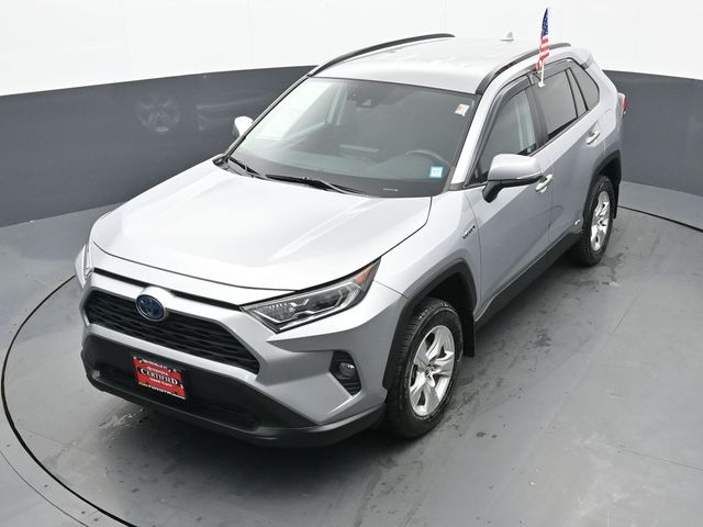 2020 Toyota RAV4 Hybrid XLE 42