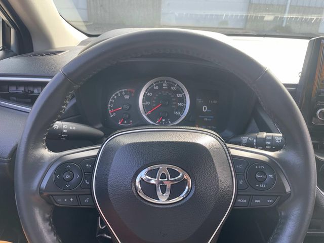 2022 Toyota Corolla Cross LE 28