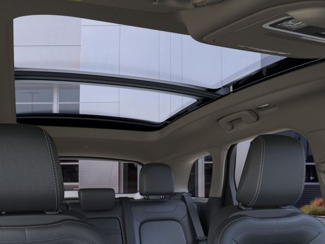 New 2025 Gray Metallic Lincoln Reserve image 22