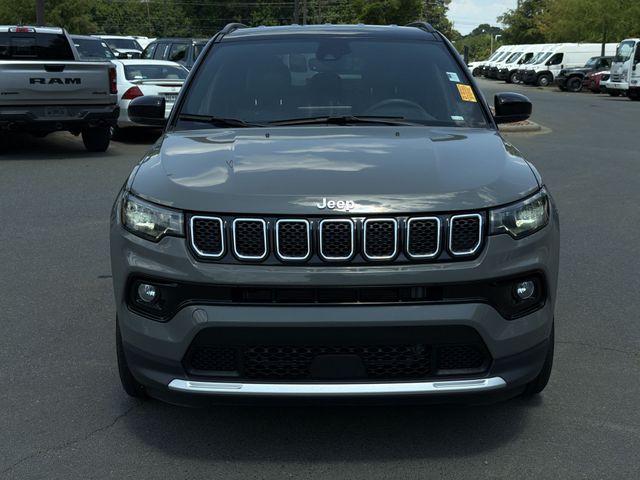 Used 2024 Gray Jeep Limited image 7