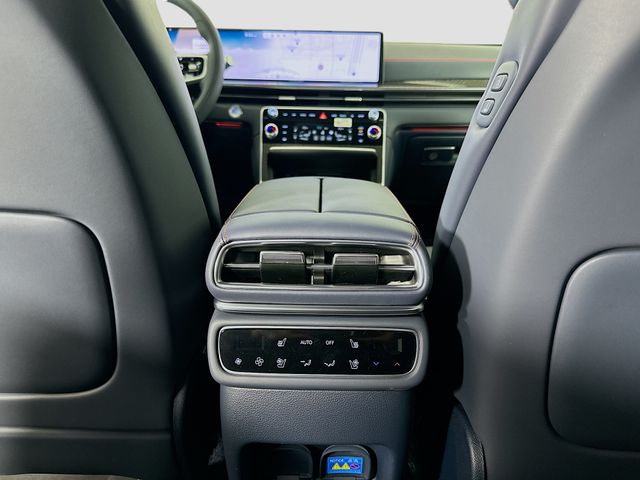 Thumbnail: 2026 Genesis GV80 - 18