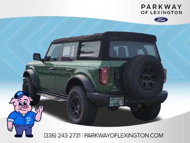 Used 2022 Green Ford Badlands image 3