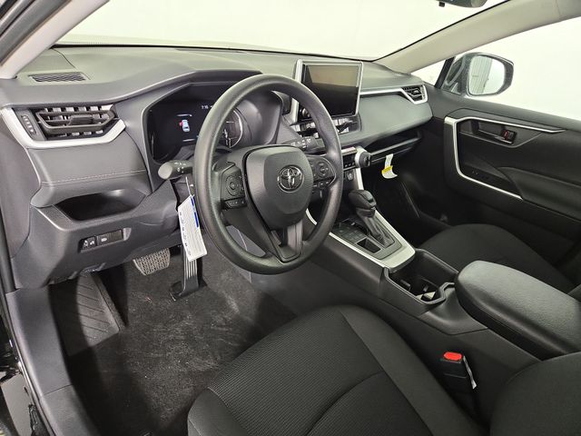 2025 Toyota RAV4 LE photo