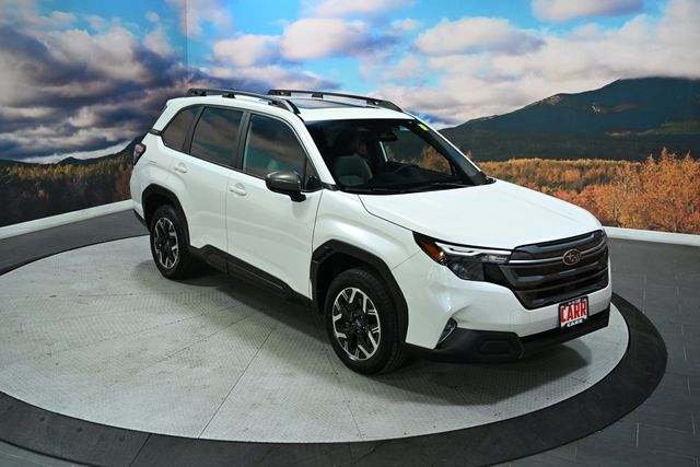 2025 Subaru Forester Premium Crossover AWD