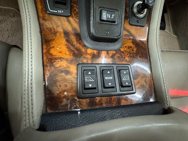 1995 Jaguar XJS thumbnail 22