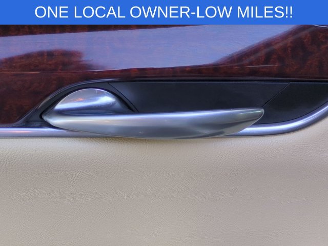 Used 2019 White Cadillac Luxury image 29