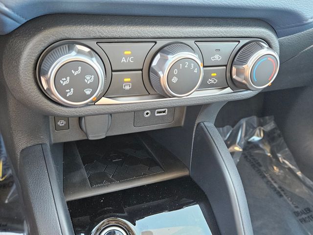 New 2025 Gray Nissan 1.6 SV image 20