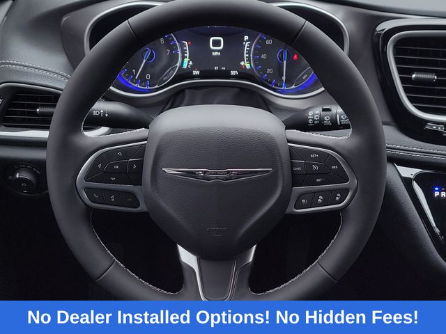 2026 Chrysler Pacifica Select Silver at Mac Haik CDJR North Houston