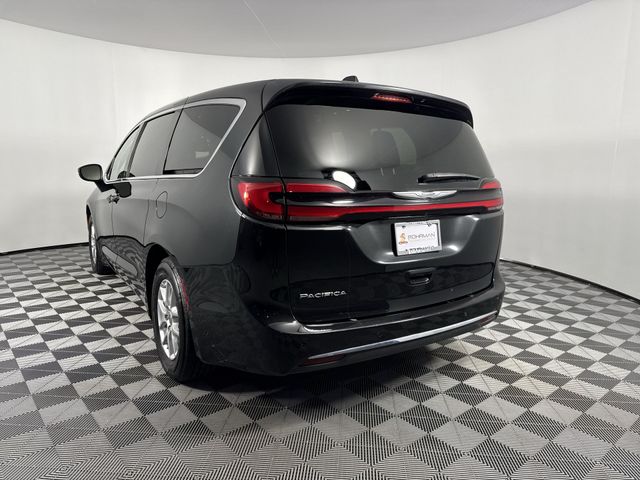 Used 2023 Chrysler Pacifica For Sale in Indianapolis, IN