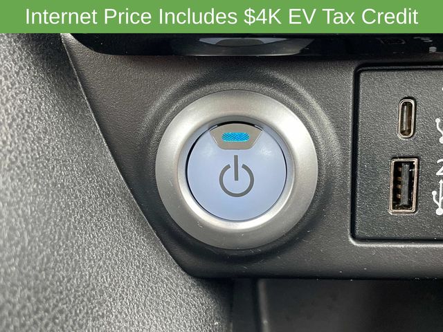 2022 Nissan Leaf SL Plus 25