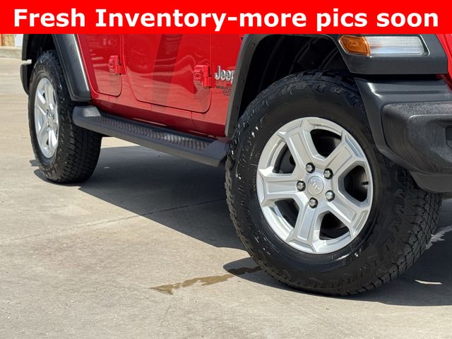 2019 Jeep Wrangler Unlimited Sport Red at Community Kia