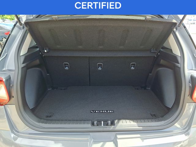 Used 2023 Hyundai Venue SUV