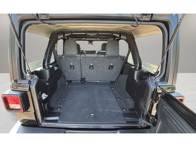 Used 2024 Black Jeep Sport S image 31