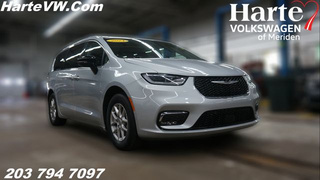 2024 Chrysler Pacifica Touring L FWD