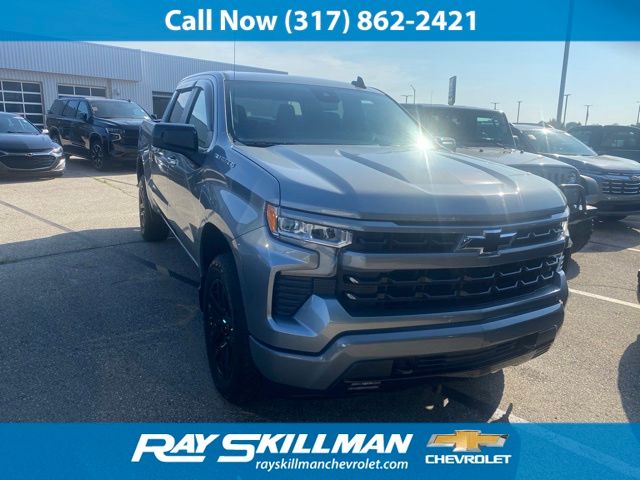 Sterling Gray Metallic 2024 Chevrolet Silverado 1500 Pickup Truck Four-Wheel Drive 8-Speed Automatic