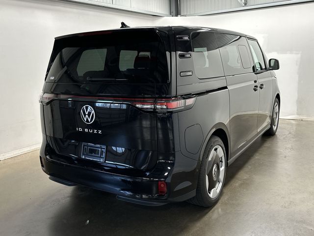 2025 Volkswagen ID. Buzz Pro S Black at Subaru and VW of Moon Township