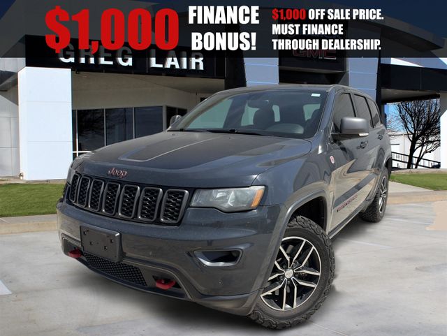 Rhino Clearcoat 2017 Jeep Grand Cherokee Trailhawk 4WD SUV / Crossover Four-Wheel Drive 8-Speed Automatic