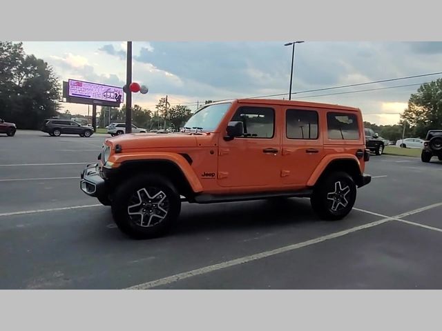 2025 Jeep Wrangler 4-Door Sahara 4x4