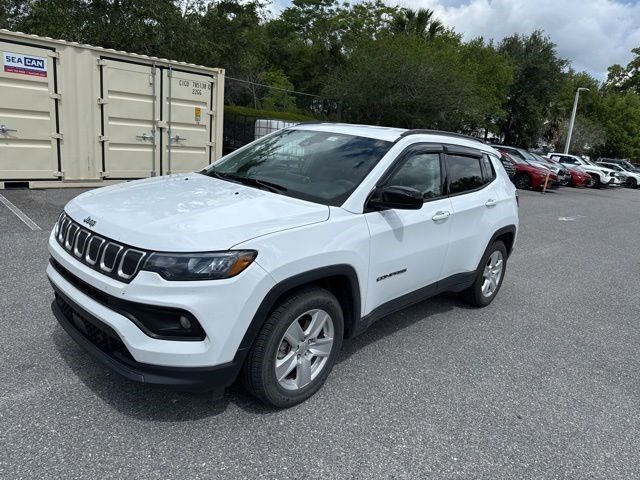 2022 Jeep Compass Latitude's photo