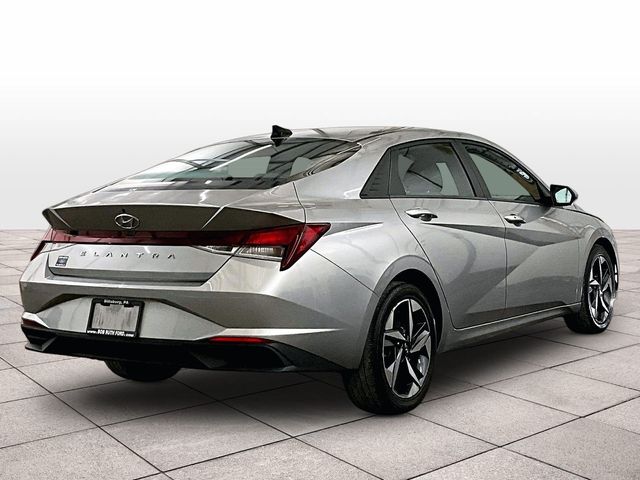 2023 Hyundai Elantra SEL Silver at Bob Ruth Ford