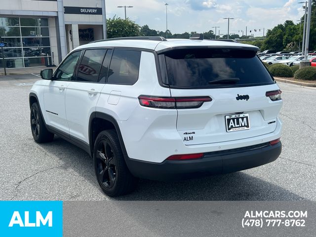 Used 2025 White Jeep Limited image 8