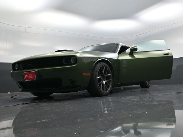 2018 Dodge Challenger R/T Green at Bravo Nissan