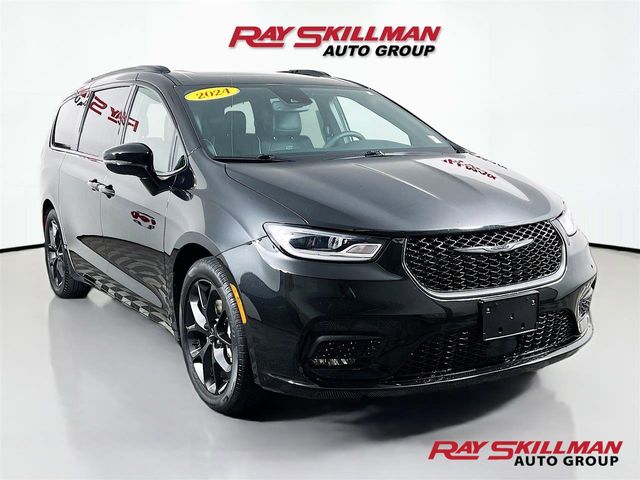 2024 Chrysler Pacifica 2024 Chrysler Pacifica Limited 4D Passenger Van