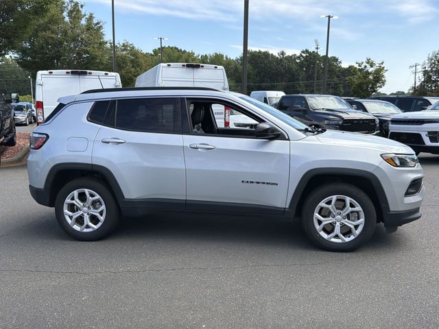 Used 2024 Silver Jeep Latitude image 14