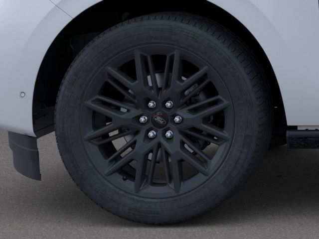 New 2026 Silver Ford Platinum image 19