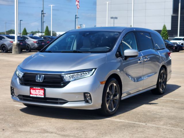 2023 Honda Odyssey Elite Silver at Classic Elite Chevrolet Sugar Land