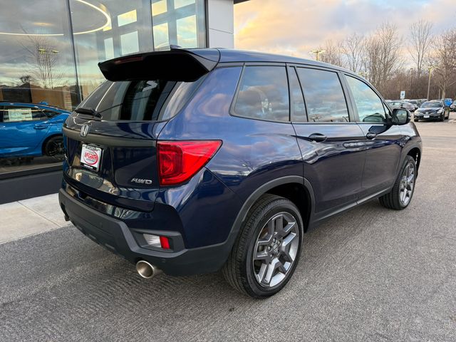 Used 2023  Honda EX-L image 2