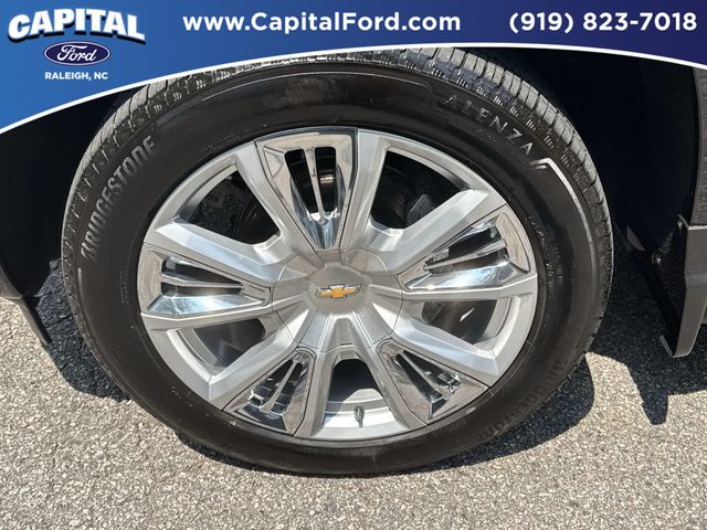 Used 2024 Gray Chevrolet High Country image 13